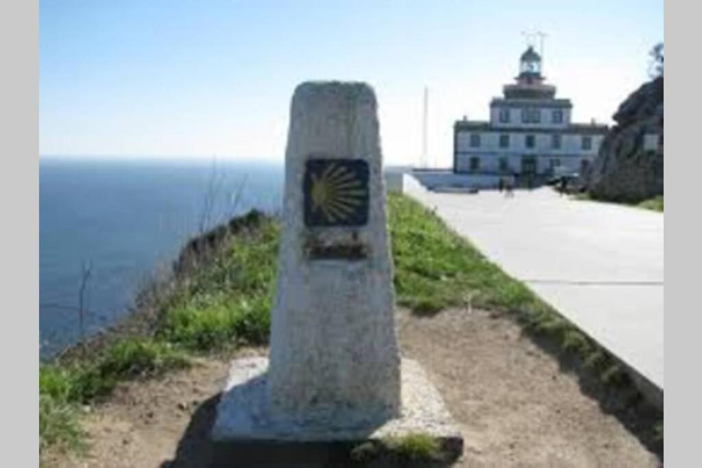 Junto Camino De Santiago,1ª Linea De Playa Apartment Finisterre Exterior photo